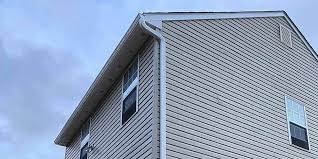 Best Aluminum Siding Installation  in Dickson City, PA